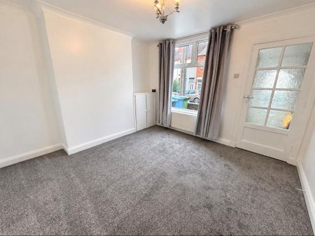 2 bedroom house to rent - Photo 2