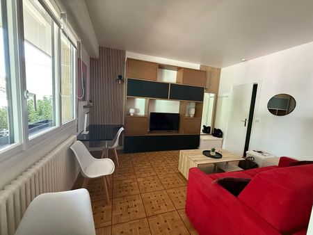 Location Appartement 1 pièce 28m² - Photo 2