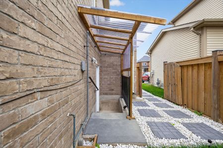 For Lease - 47 Bramsey Street Unit# Basement, Georgina, Ontario - Photo 2