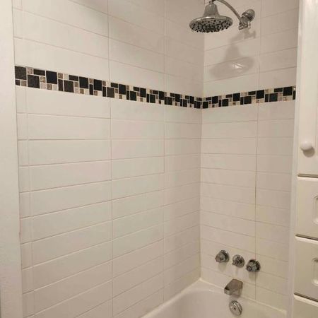 Appartement 6 1/2 à louer - Ahuntsic - Photo 3