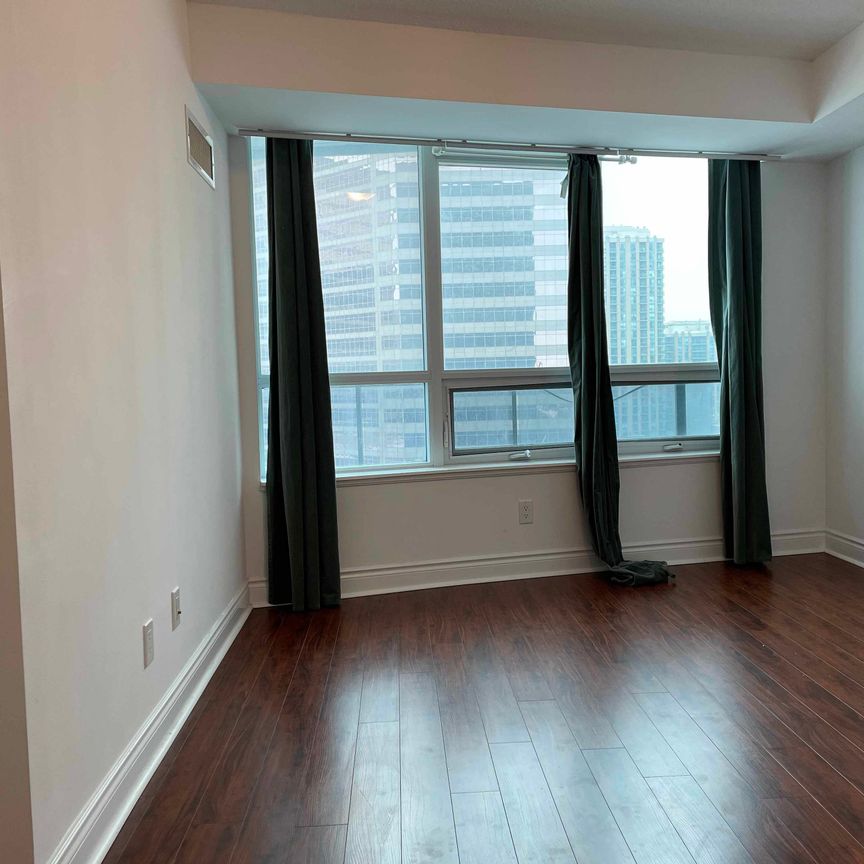 For Lease - 15 Greenview Avenue Unit# 1214, Toronto, Ontario - Photo 1