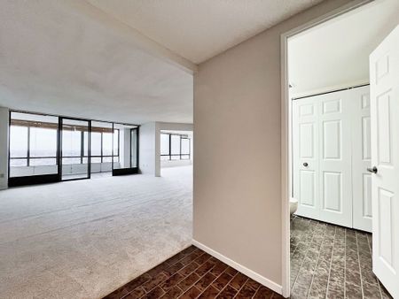 For Lease - 65 Skymark Drive Unit# 901, Toronto, Ontario - Photo 2