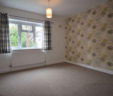 2 bedroom detached house to rent - Photo 5