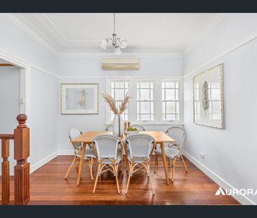 Character Family Home in Camp Hill - Photo 4