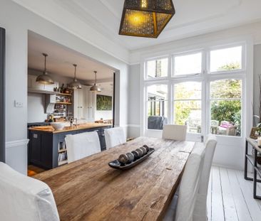 5 bedroom terraced house to rent - Photo 2