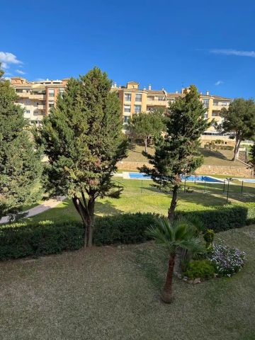 Piso de alquiler en Federico Fellini, Parque Clavero - Foto 4