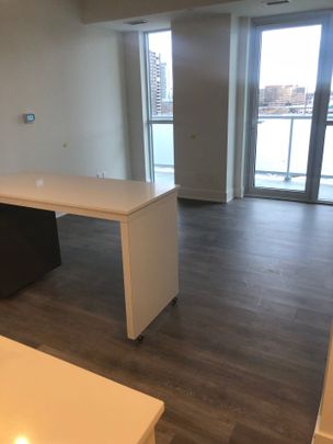 For Lease - 188 Fairview Mall Drive Unit# 910, Toronto, Ontario - Photo 1