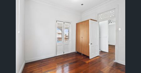 Character-Filled Inner-City Cottage with Outdoor Entertaining - Photo 3