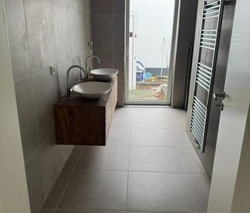 Modernes 80 m² Apartment mit Terrasse & Stellplatz in Engelskirchen... - Photo 1