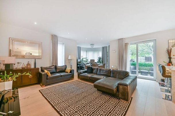 2 bedroom flat to rent - Photo 1
