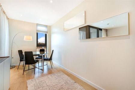 Wellington House, SW1E, London - Photo 3