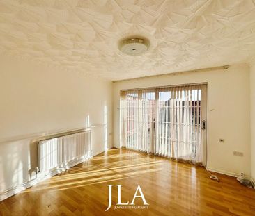 3 bedroom terraced house to rent - Photo 2