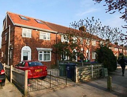 6 bedroom end of terrace house to rent - Photo 1