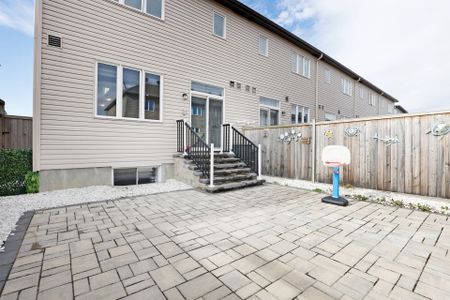 For Lease - 318 GUPPY Grove, Orleans - Cumberland and Area, Ontario - Photo 3