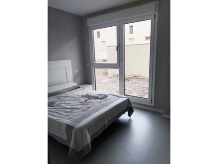 Apartamento de alquiler en Calle Venerables, Los Vadillos - R. Sanitaria - Pozanos - Photo 5