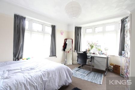 7 bedroom detached house to rent - Photo 3