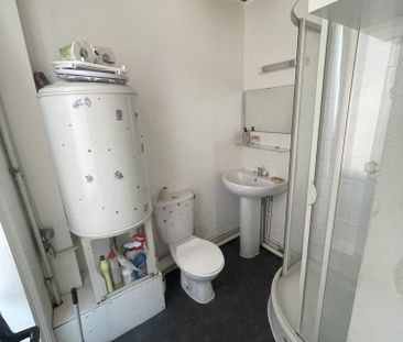 Location Appartement 1 pièce 20m² ROUBAIX 59100 - Photo 4