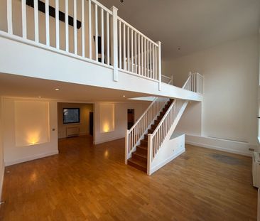 1 Bed Maisonette, Reservoir Studios, E1W - Photo 2
