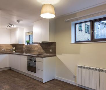 1 bedroom ground floor flat to rent - Photo 1
