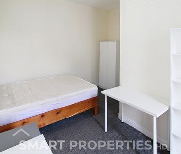 Newsome Road, Huddersfield - Photo 1