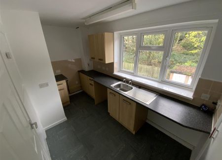 Frankton Close, Solihull - Photo 3