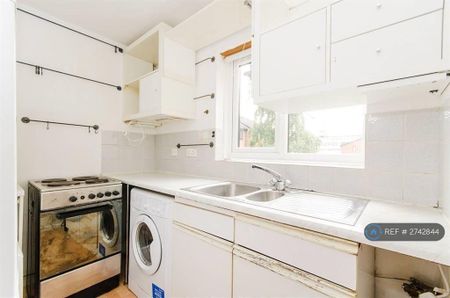 1 bedroom flat to rent - Photo 4