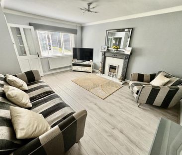 3 bedroom semi-detached house to rent - Photo 2