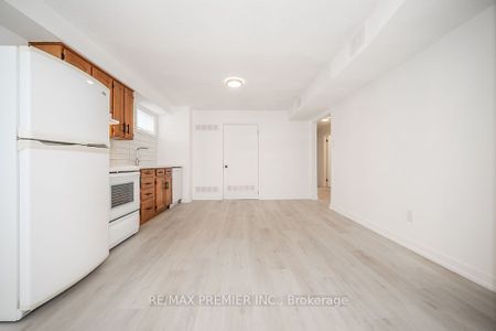 For Lease - 47 Dorsey Drive Unit# Lower Level #1, Toronto, Ontario - Photo 2