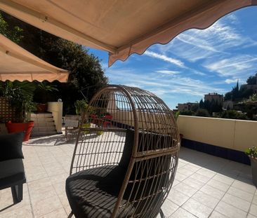 Appartement trois pièces avec terrasse et stationnement - Photo 3