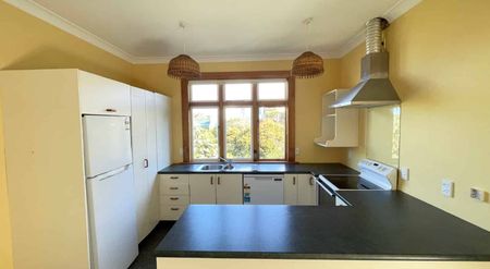 Charming 4-Bedroom Home with views in Wellington’s Desirable Northland - Photo 3