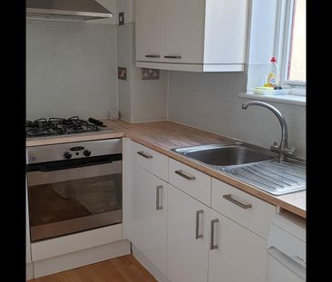 1 Bed Flat, Trafalgar Close, SE16 - Photo 5