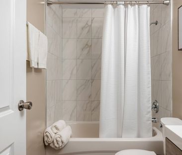 Franklin Manor Apartments - PARKING SPACE, WATER & HEAT INCLUDED, H... - Photo 3