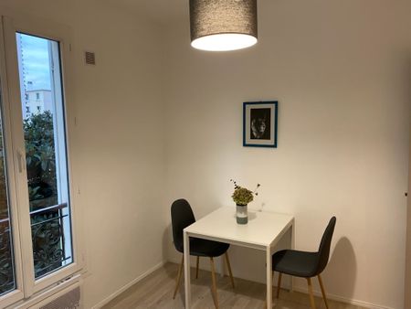 Location Appartement 2 pièces 30m² - Photo 2