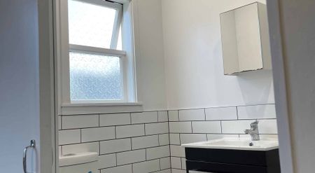 16A Hamilton Rd - Photo 2