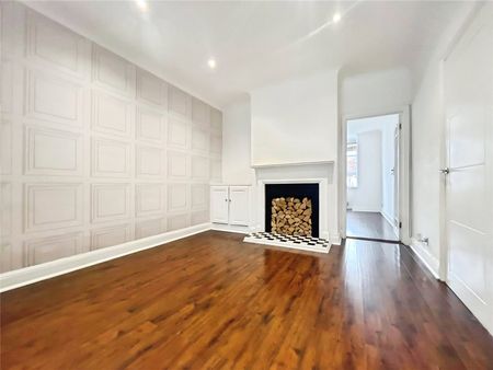 Carrington Avenue, Hounslow, TW3 2LG - Photo 2