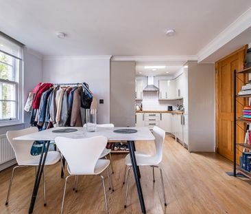 2 bedroom flat to rent - Photo 3