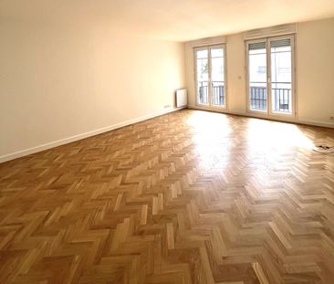 Location Appartement 4 pièces 82m² - Photo 3