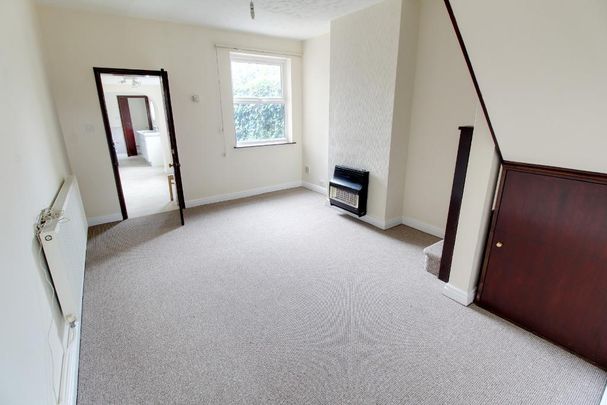2 bedroom semi-detached house to rent - Photo 1