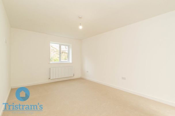 Lacewood Close, Bestwood Village - Photo 1