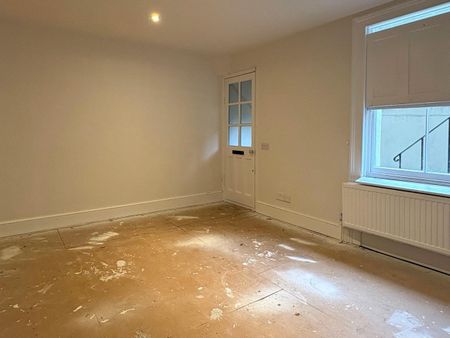 1 Bed Flat, Ellesmere Road, E3 - Photo 3