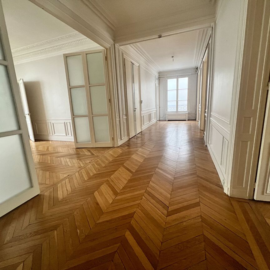 Boulevard de Courcelles, 75017, 9 pièces, 331.74 m2 - Photo 1