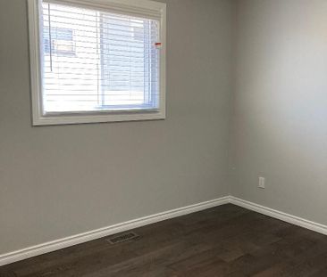 For Lease - 355 Leacock Drive Unit# A, Barrie, Ontario - Photo 3