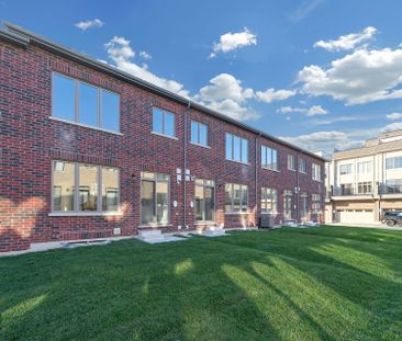 For Lease - 7 Harvey Bunker Crescent, Markham, Ontario - Photo 3