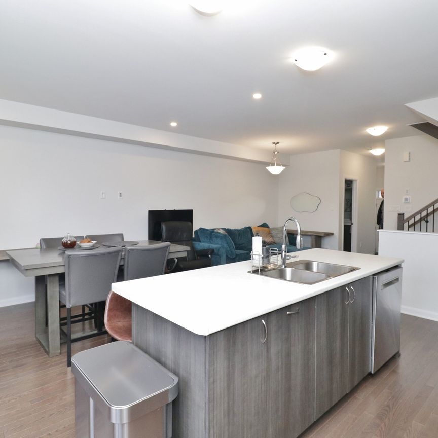 160 Attwell Private - Photo 1