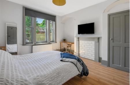 Forest Road East, Nottingham, NG1 - Photo 3
