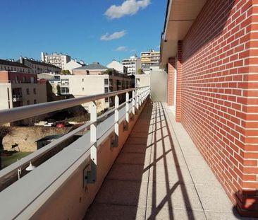 Location Appartement 5 pièces 128m² LE MANS 72000 - Photo 4