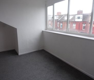 2 Bed Terraced House, Raincliffe Grove, LS9 - Photo 5