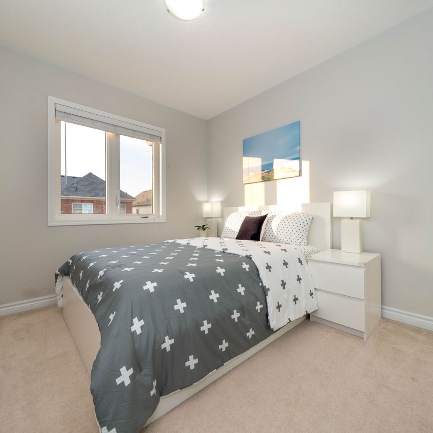 For Lease - 111 Gore Court, Milton, Ontario - Photo 1