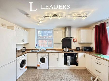 1 bedroom detached to rent Palmerston Arms Court, 536 Christchurch Road, Bournemouth, BH1 - Photo 3