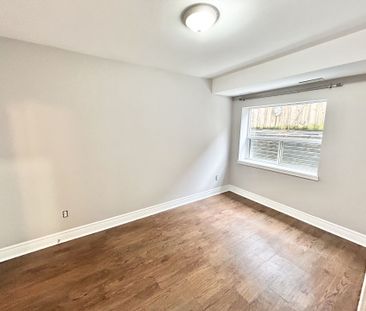For Lease - 15 Thirty Third Street Unit# 110, Toronto, Ontario - Photo 6